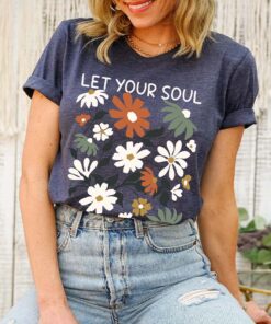 T-Shirt With A Floral Print Of Nature And Bohemian Wildflowers