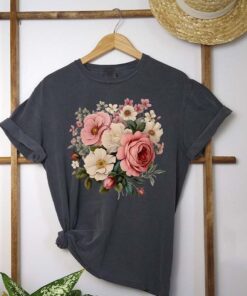 Bohemian T-Shirt With Peony Flowers