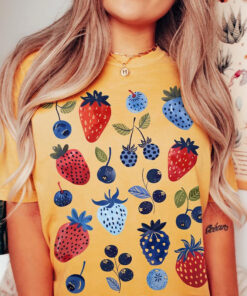 Pretty Summer T-Shirt With Blueberries From The Botanical Garden