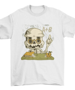 Cool Teaching Teacher Skeleton with Glasses Holding an Old Apple and Book with Spider Webs T-Shirt