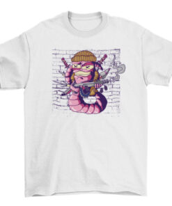 War Worm Men's Graphic Tee - Threatening Design for Edgy Style T-Shirt
